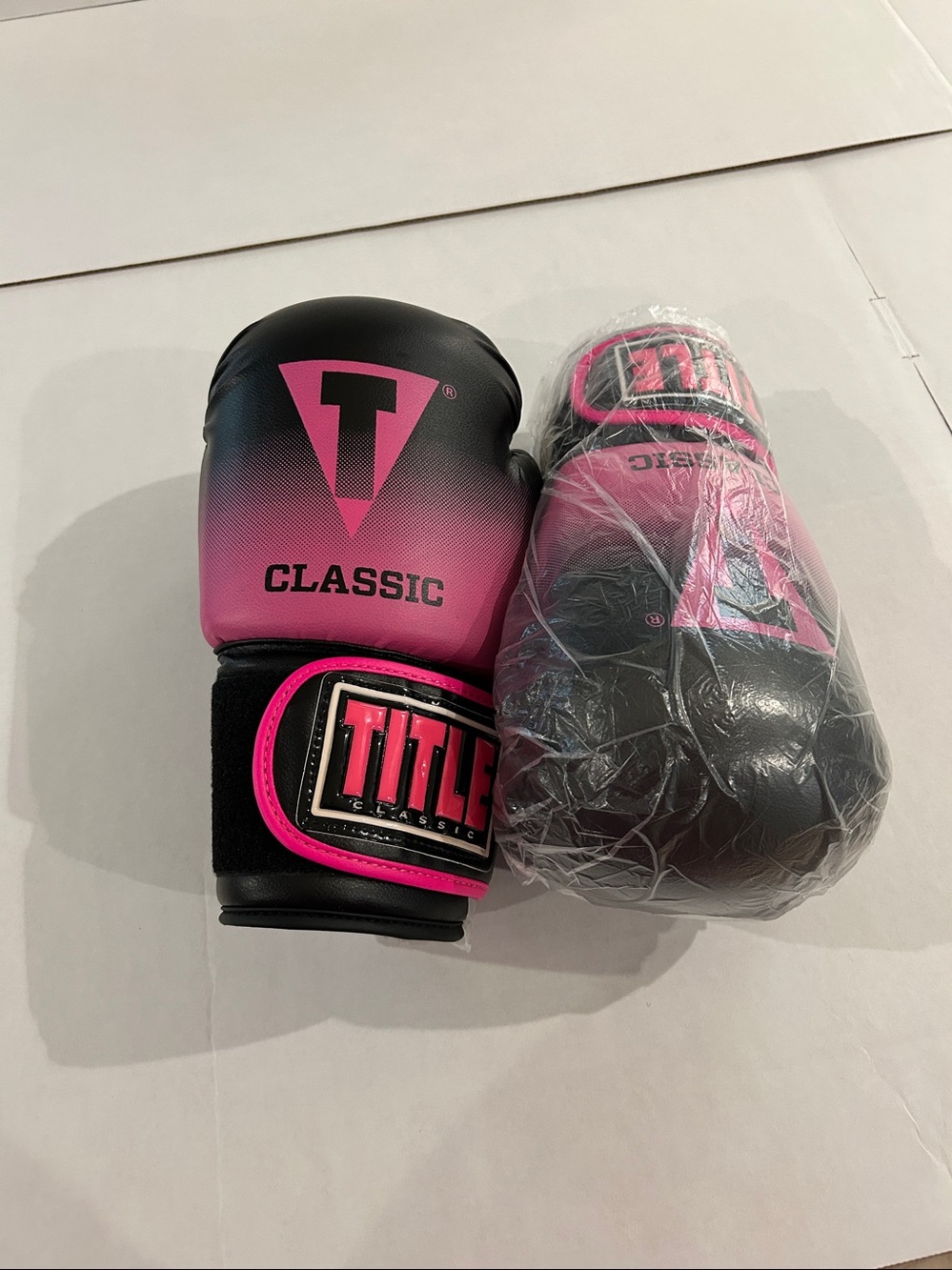 TITLE Classic Boxing Gloves - Black & Pink women’s